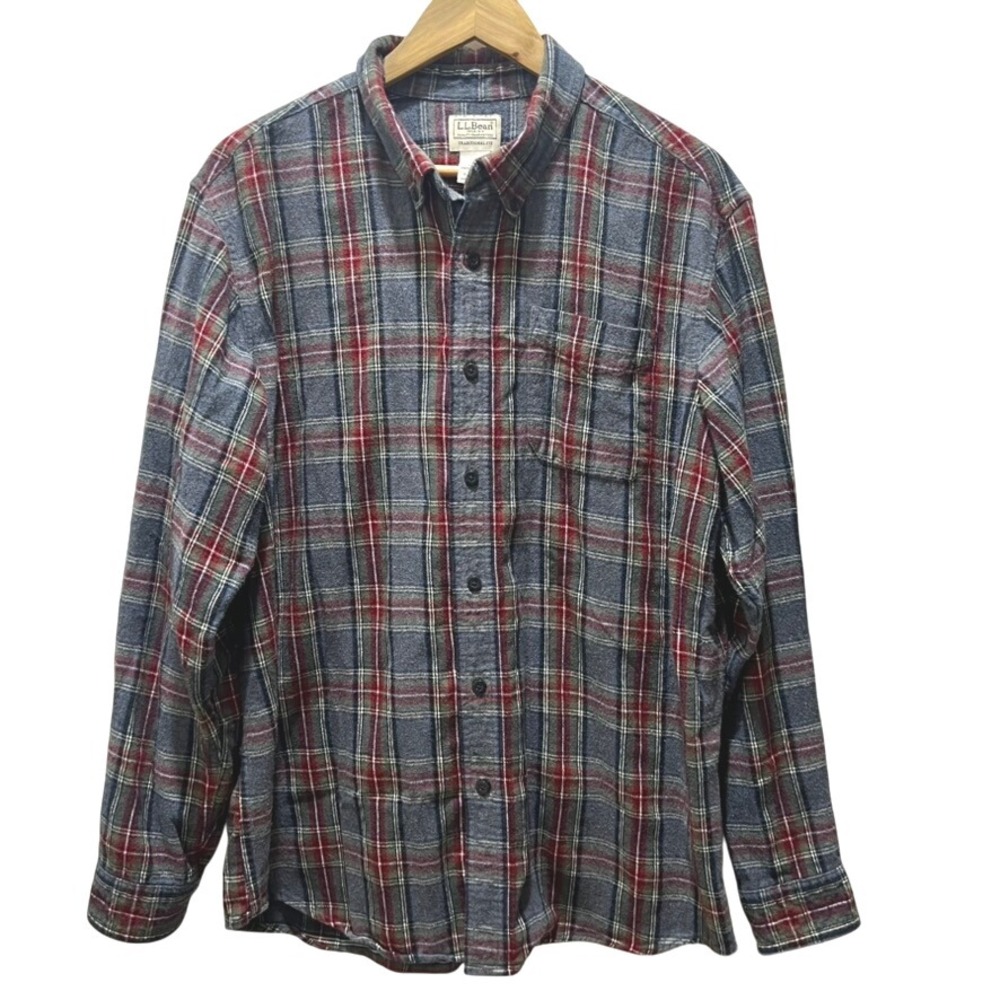 L.L. Bean Men's Traditional Fit Flannel Shirt Large Plaid Button Down Cotton‎